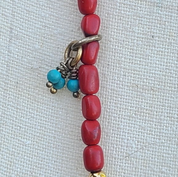 Corral Tone Beaded Charm Necklace - Picture 9 of 10